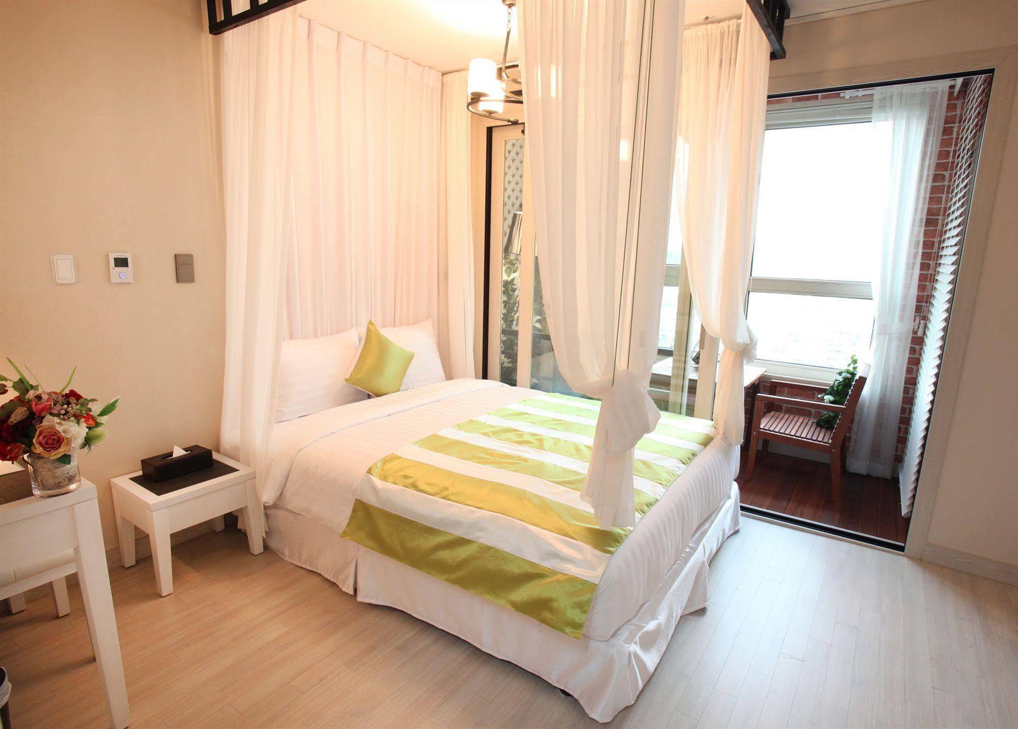 Coop City Hotel Oryu Station Seoel Buitenkant foto
