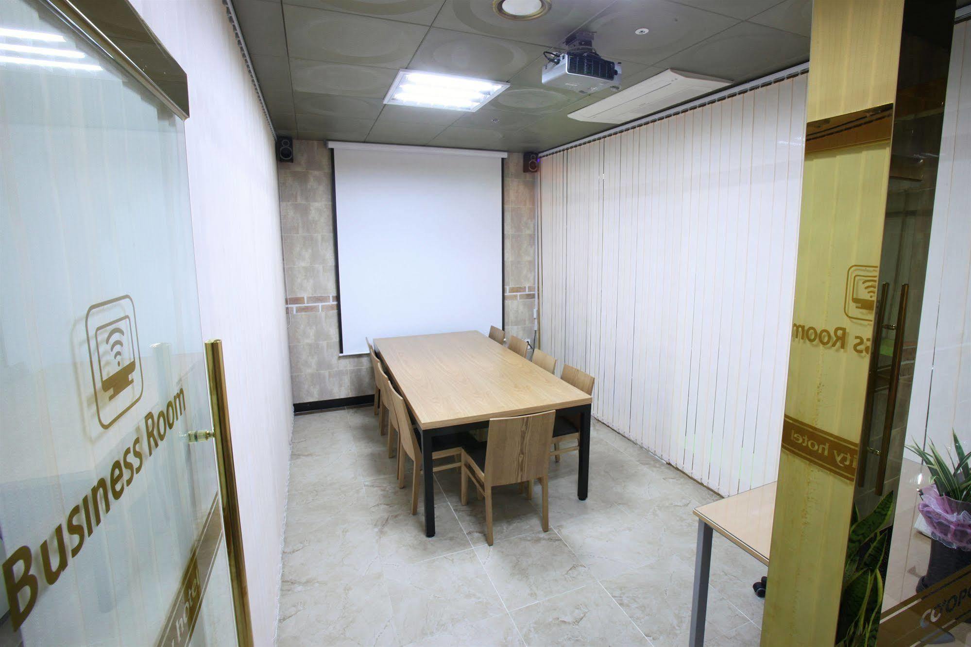 Coop City Hotel Oryu Station Seoel Buitenkant foto