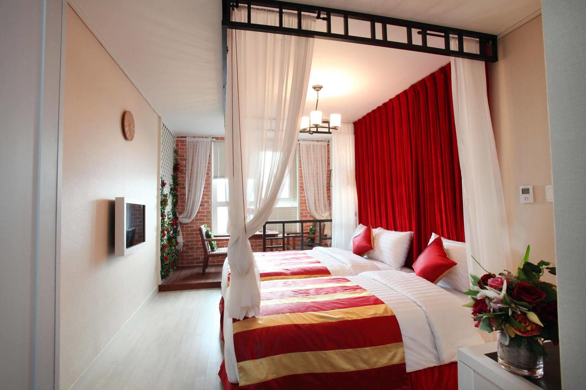 Coop City Hotel Oryu Station Seoel Buitenkant foto