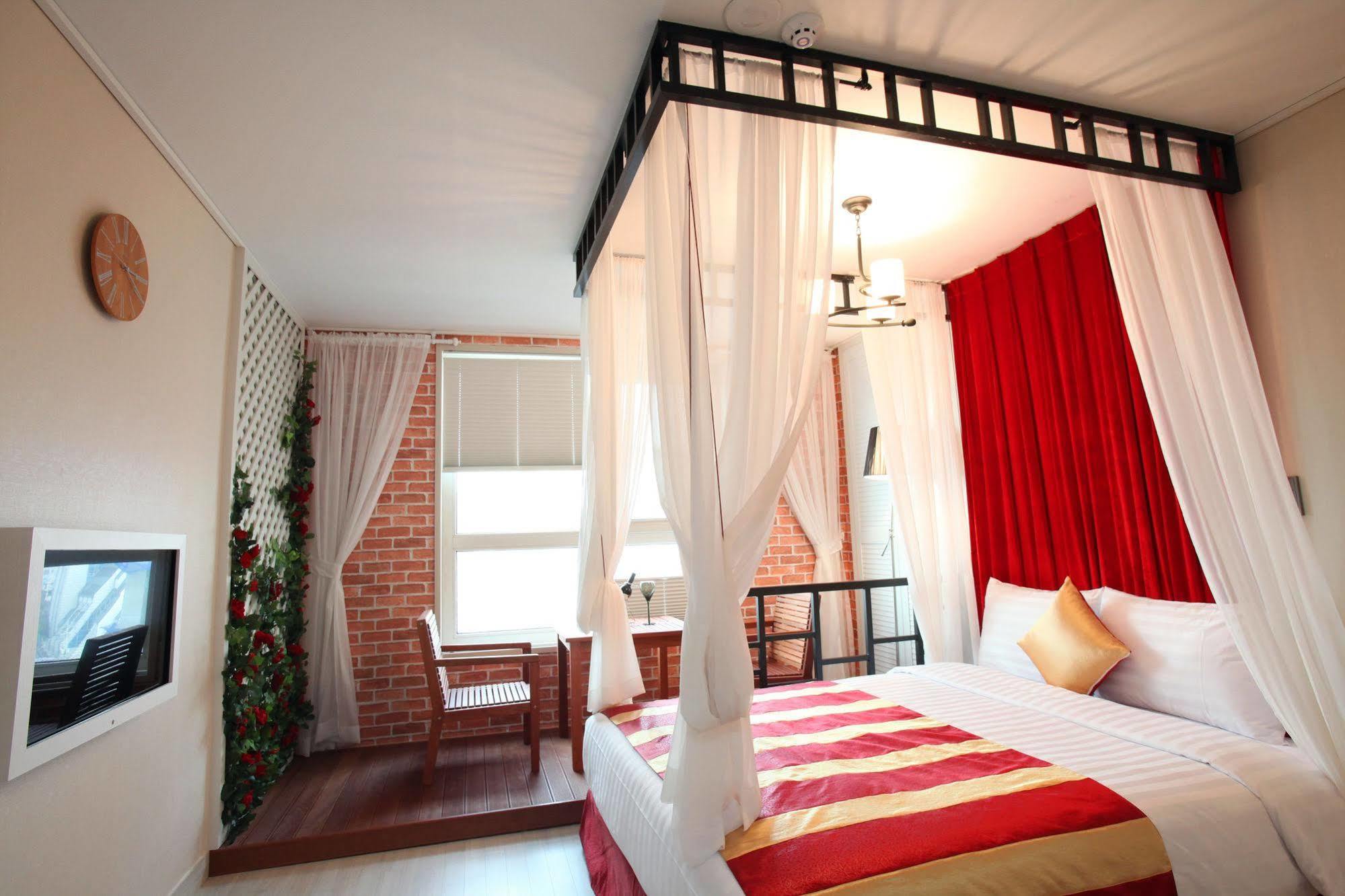 Coop City Hotel Oryu Station Seoel Buitenkant foto